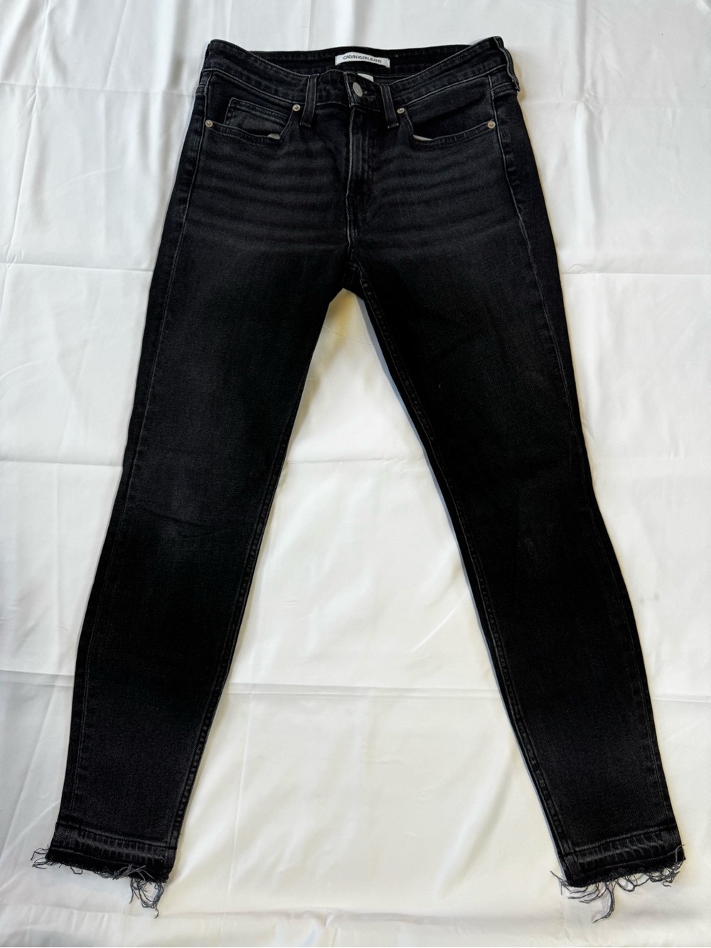 Calvin Klein Black High-Rise Skinny Jeans Women’s size 28/30